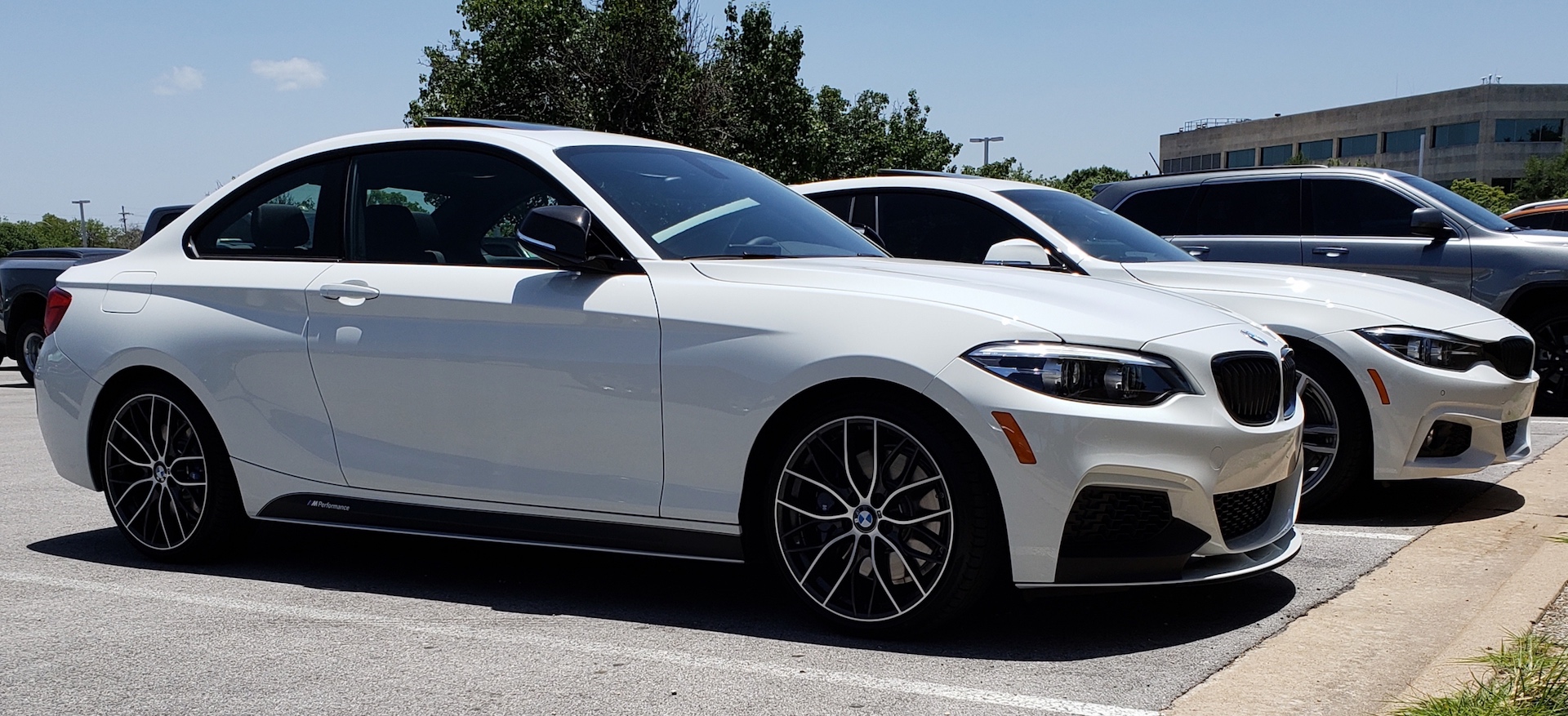 M240i Performance Edition - Page 2