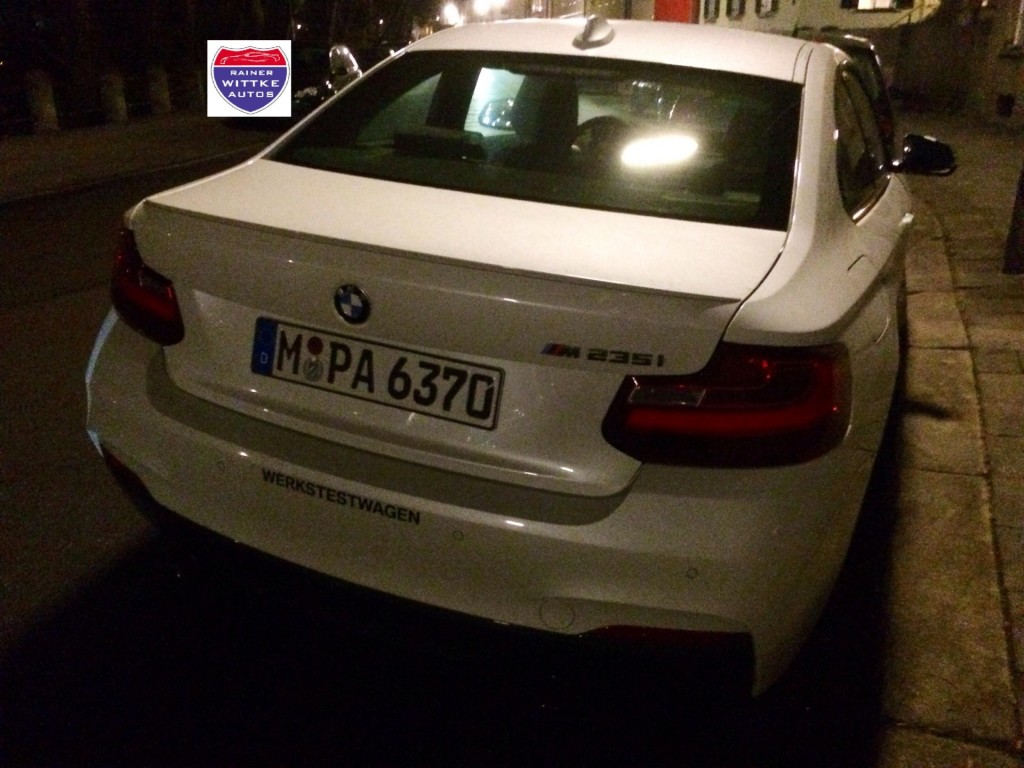 Name:  alpinewhite-m235i-g.jpg
Views: 39177
Size:  150.6 KB