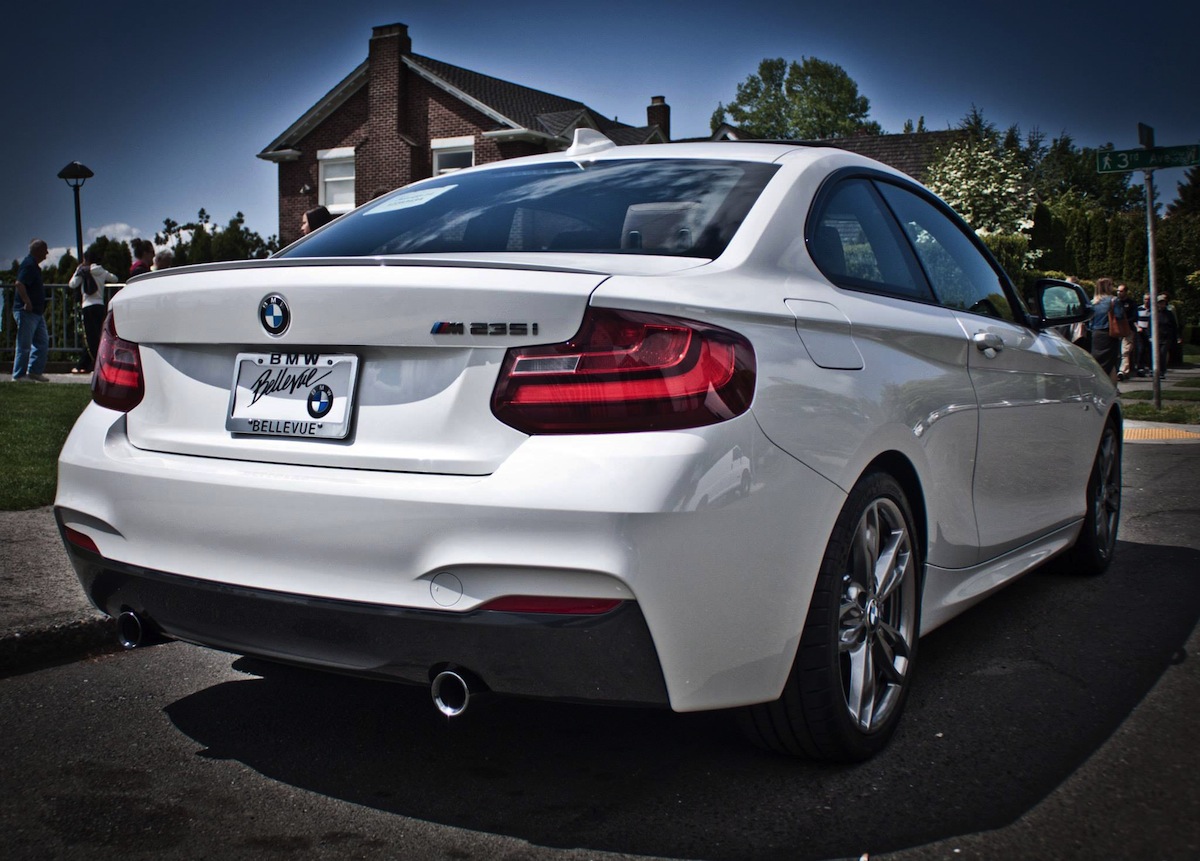 Name:  mineralwhite-m235i-6.jpg
Views: 2777
Size:  252.7 KB