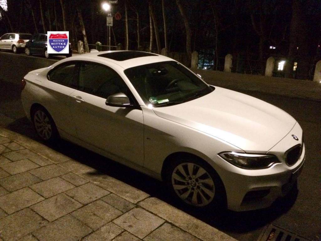 Name:  alpinewhite-m235i-c.jpg
Views: 41239
Size:  167.2 KB