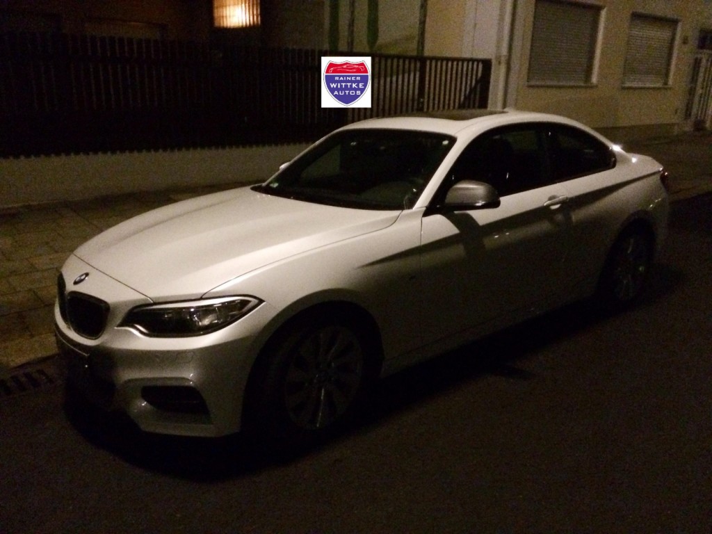 Name:  alpinewhite-m235i-d.jpg
Views: 42763
Size:  139.2 KB