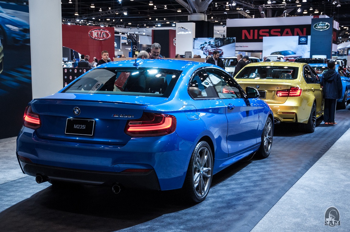 Name:  m235i-estorilblue-3.jpg
Views: 7404
Size:  396.5 KB