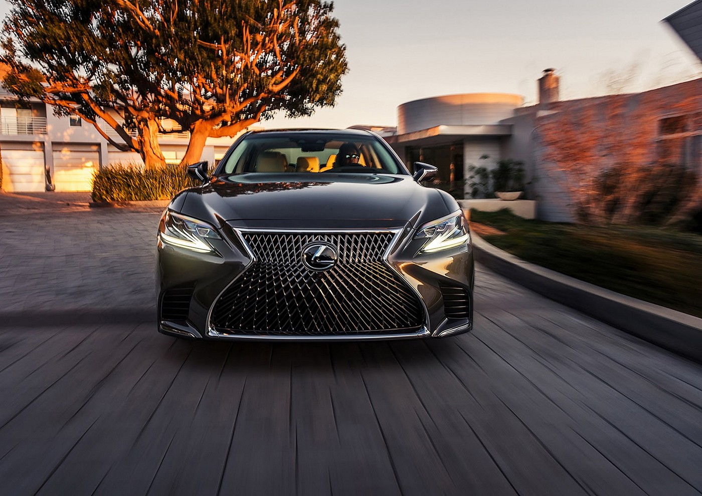 Name:  2018-Lexus-LS-9.jpg
Views: 3691
Size:  330.2 KB