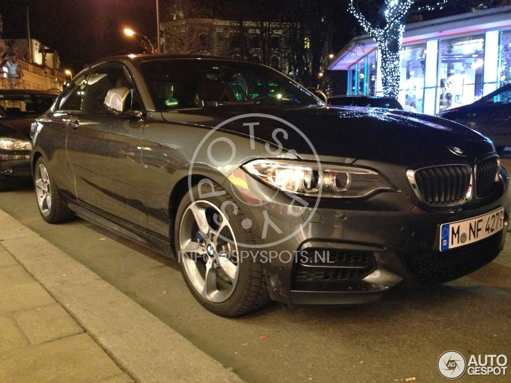 Name:  mineralgrey-m235i-0.jpg
Views: 58952
Size:  267.2 KB