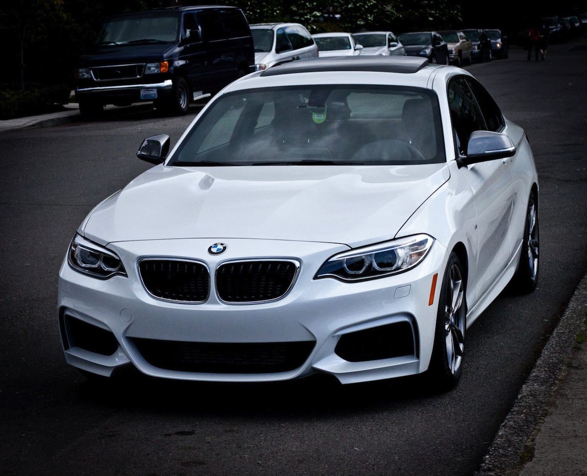 Name:  mineralwhite-m235i-9.jpg
Views: 99808
Size:  319.2 KB