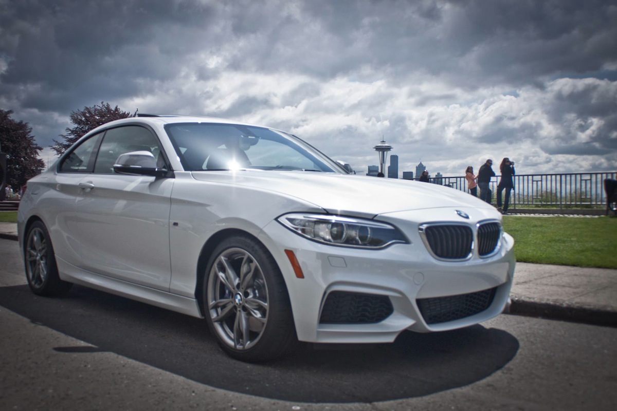 Name:  mineralwhite-m235i-5.jpg
Views: 11077
Size:  185.3 KB