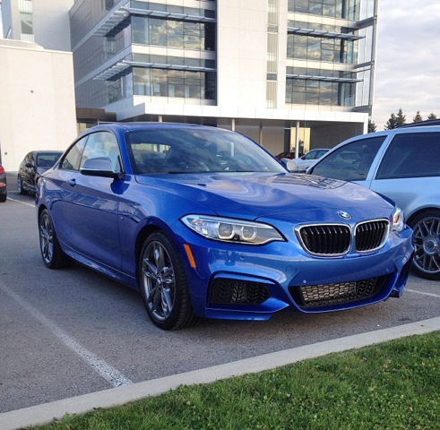 Name:  m235i-estoril-blue1.png
Views: 99415
Size:  669.1 KB