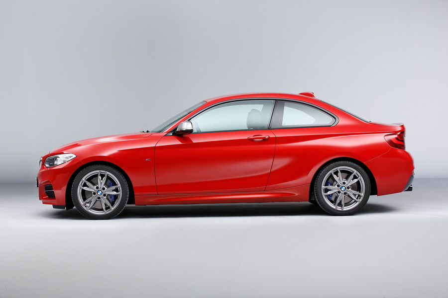 Name:  m235i-6.jpg
Views: 14019
Size:  51.7 KB