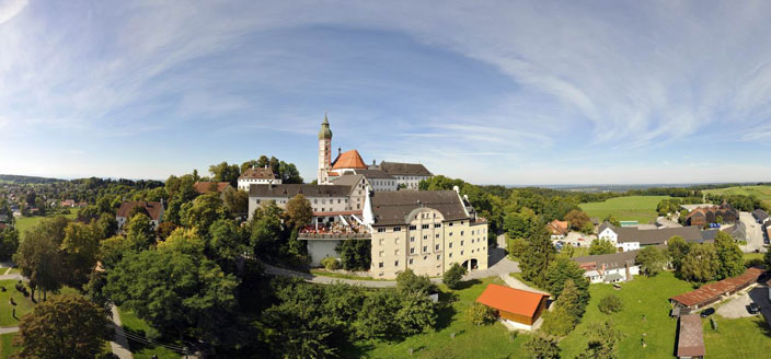 Name:  Kloster Andrechs mdb_109617_kloster_andechs_panorama_704x328.jpg
Views: 26325
Size:  59.1 KB