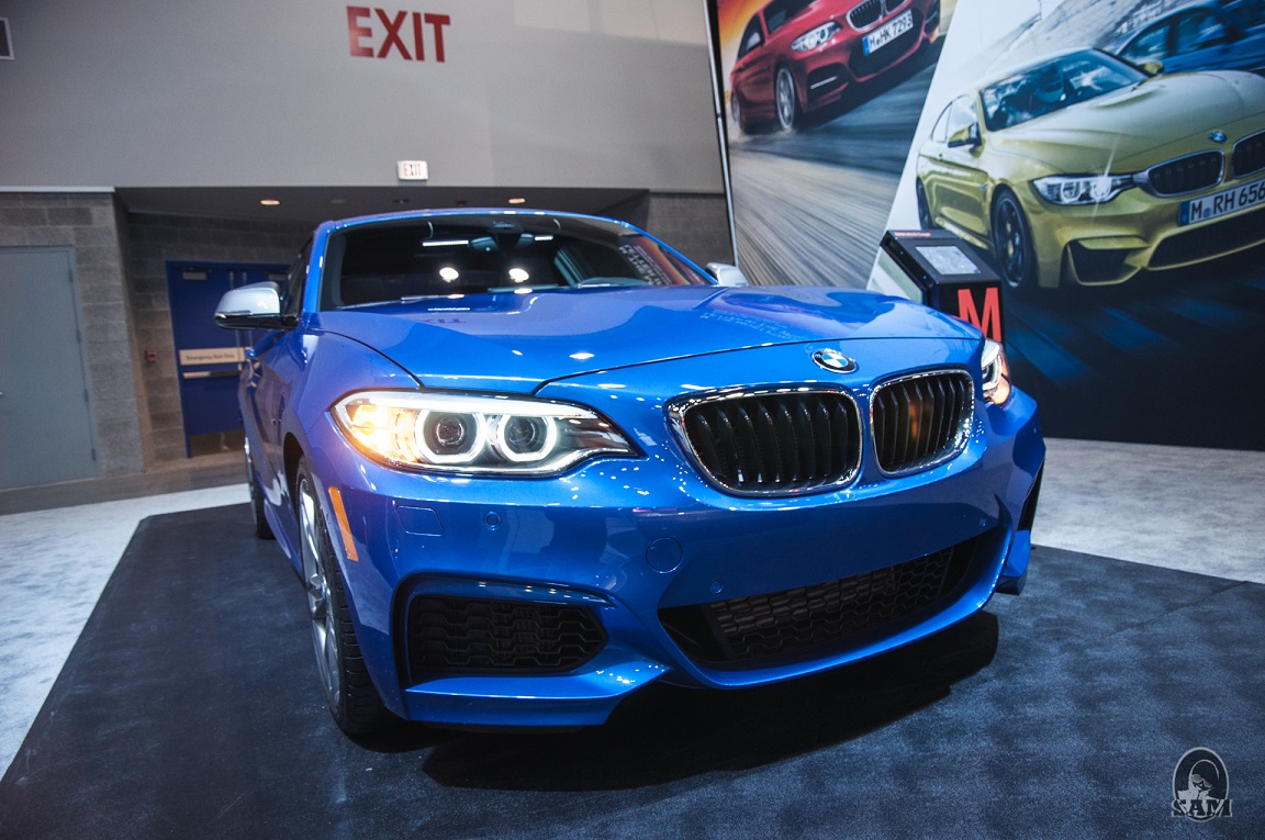 Name:  m235i-estorilblue-1.jpg
Views: 7318
Size:  317.3 KB