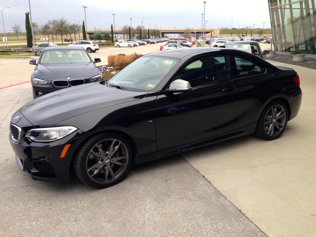 Name:  m235i-black4.jpg
Views: 13981
Size:  113.0 KB