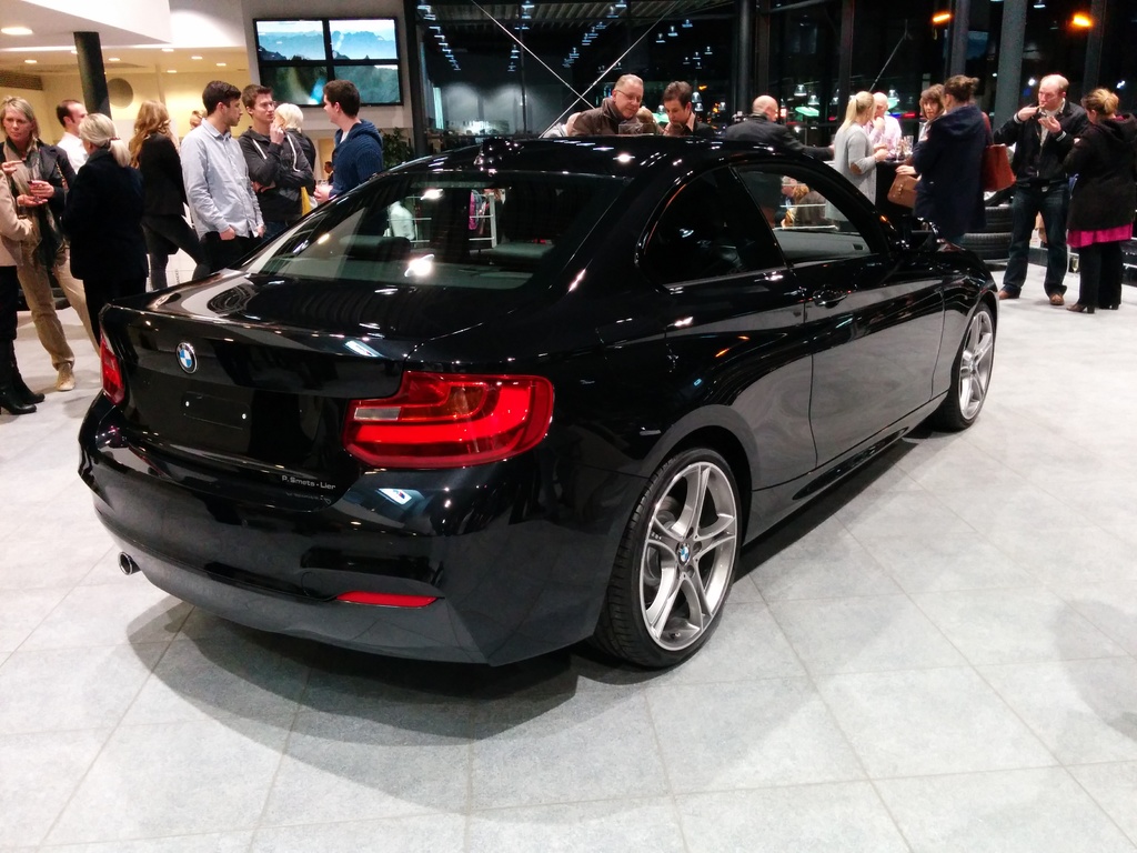 Name:  black-2-series3.jpg
Views: 12880
Size:  262.6 KB