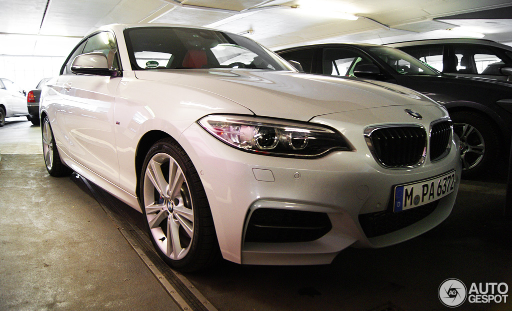 Name:  bmw-m235i-f22-c605508022014185903_10.jpg
Views: 15770
Size:  281.1 KB