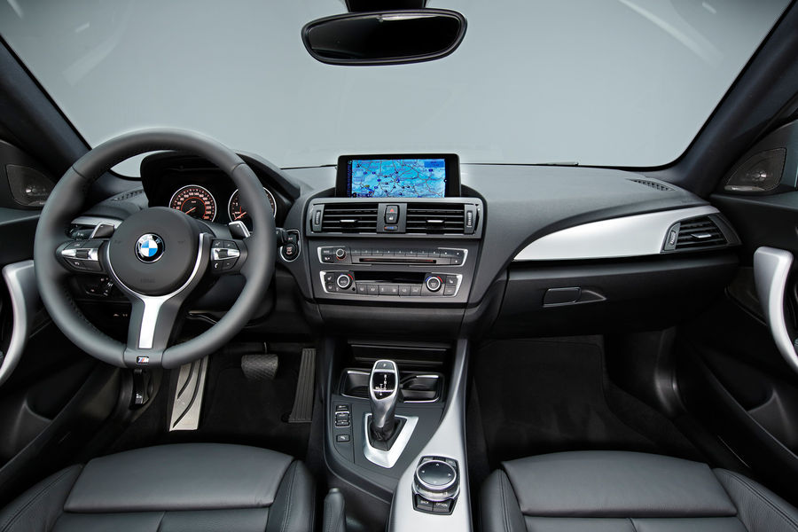 Name:  m235i-9.jpg
Views: 14377
Size:  77.1 KB