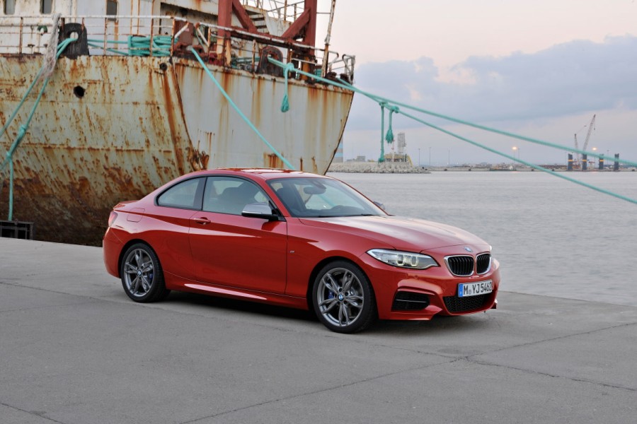 Name:  BMW-M235i-10.jpg
Views: 2799
Size:  115.7 KB