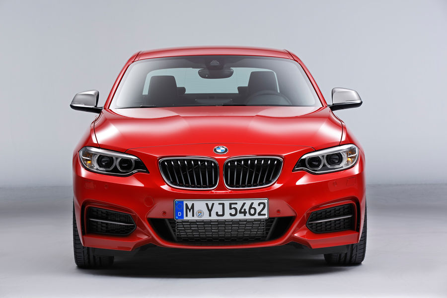 Name:  m235i-4.jpg
Views: 14337
Size:  71.1 KB