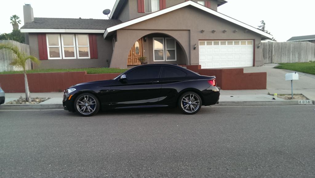 Name:  black-m235i-1.jpg
Views: 6214
Size:  81.2 KB