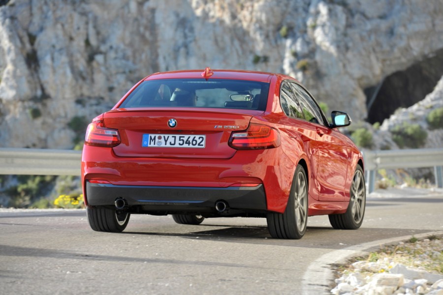 Name:  BMW-M235i-02.jpg
Views: 3014
Size:  117.8 KB