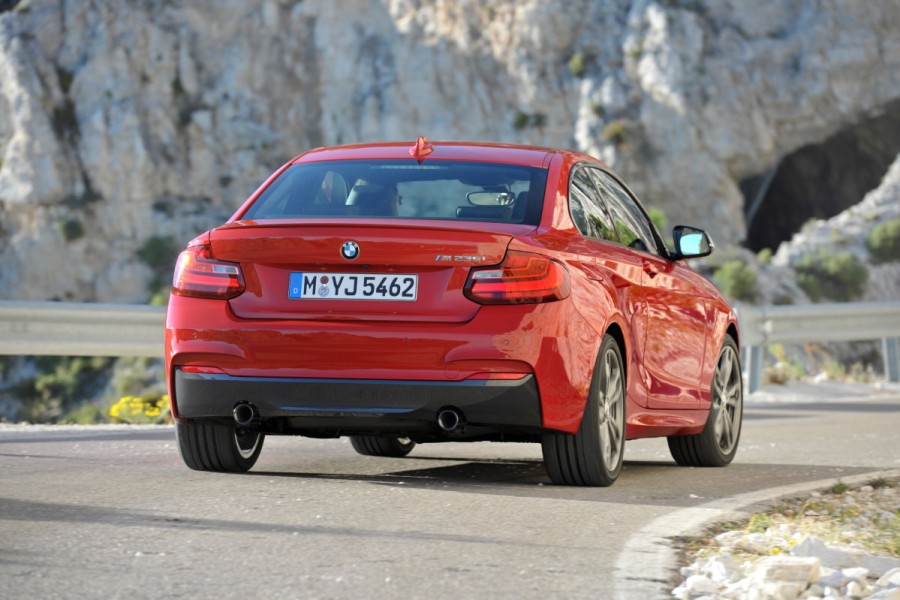 Name:  BMW-M235i-02.jpg
Views: 3006
Size:  117.8 KB