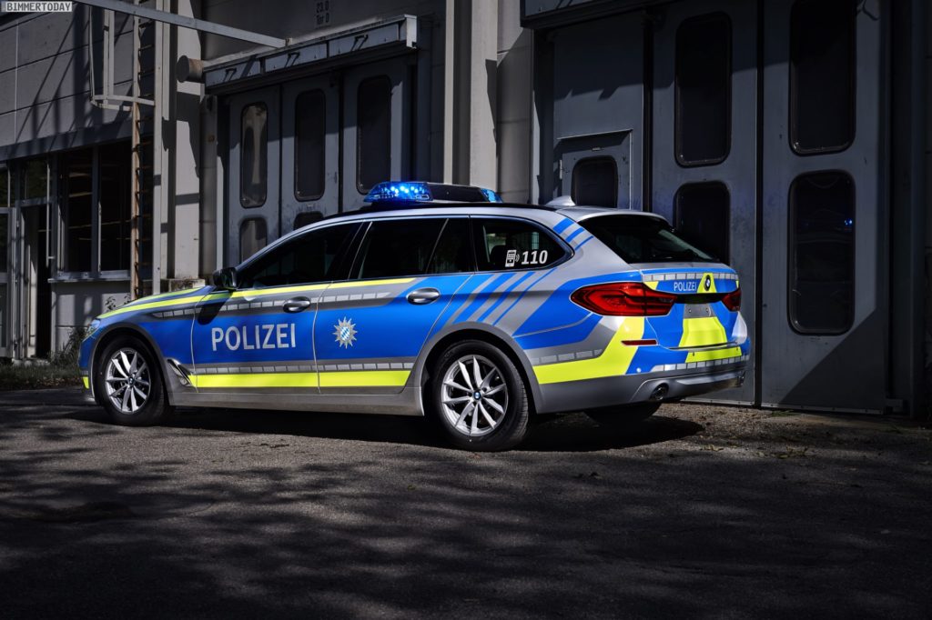 Name:  polizei  3 BMW-5er-Touring-G31-Polizei-Einsatzfahrzeug-2017-04-1024x682.jpg
Views: 2949
Size:  113.1 KB