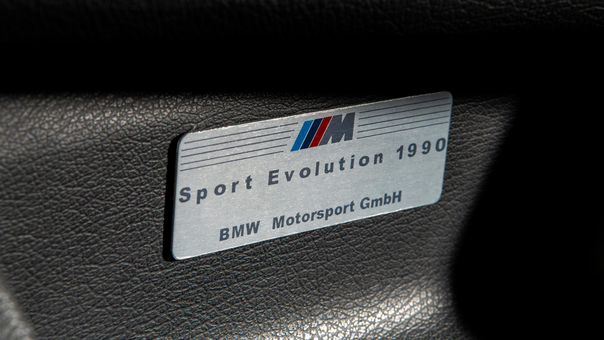 Name:  E30_M3_Sport_Evo_Plaque.jpg
Views: 1634
Size:  302.3 KB