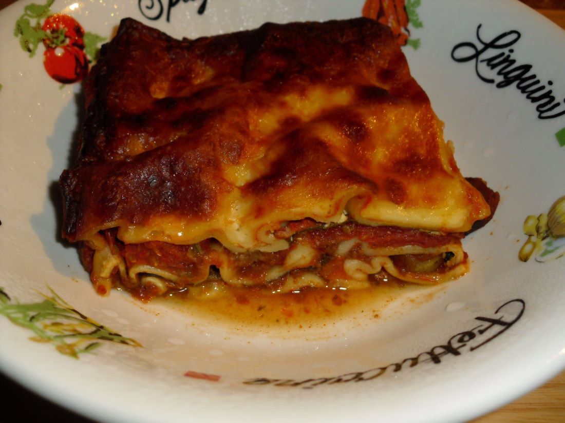 Name:  Lasagna..JPG
Views: 396
Size:  103.8 KB